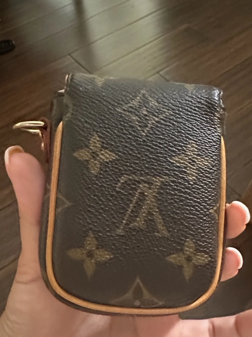RARE✅LV POUCH LOUIS VUITTON KEY POUCH KEYCHAIN MINI POCHETTE LV lipstick pouch - Picture 12 of 16
